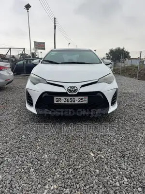Toyota Corolla S Plus 4dr Sedan (1.8L 4cyl CVT) 2016 White