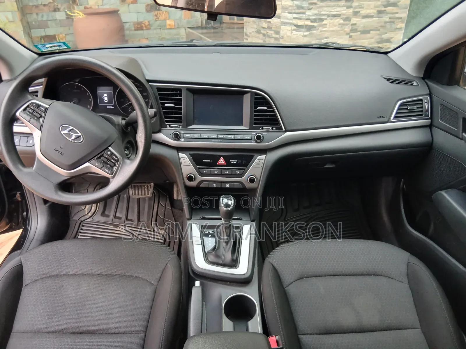 Hyundai Elantra 2018 Black