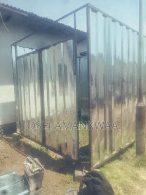 Container 9/9
