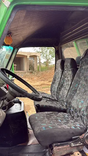 Mercedes-Benz Sprinter 1988 Green