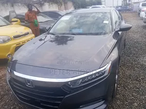 Honda Accord 2019 Gray