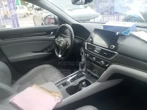 Honda Accord 2019 Gray