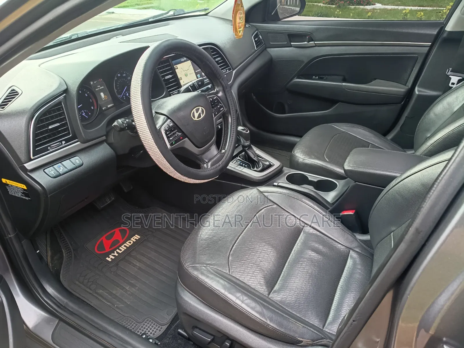Hyundai Elantra Limited Sedan FWD (2.0L 4cyl 6A) 2017 Gray