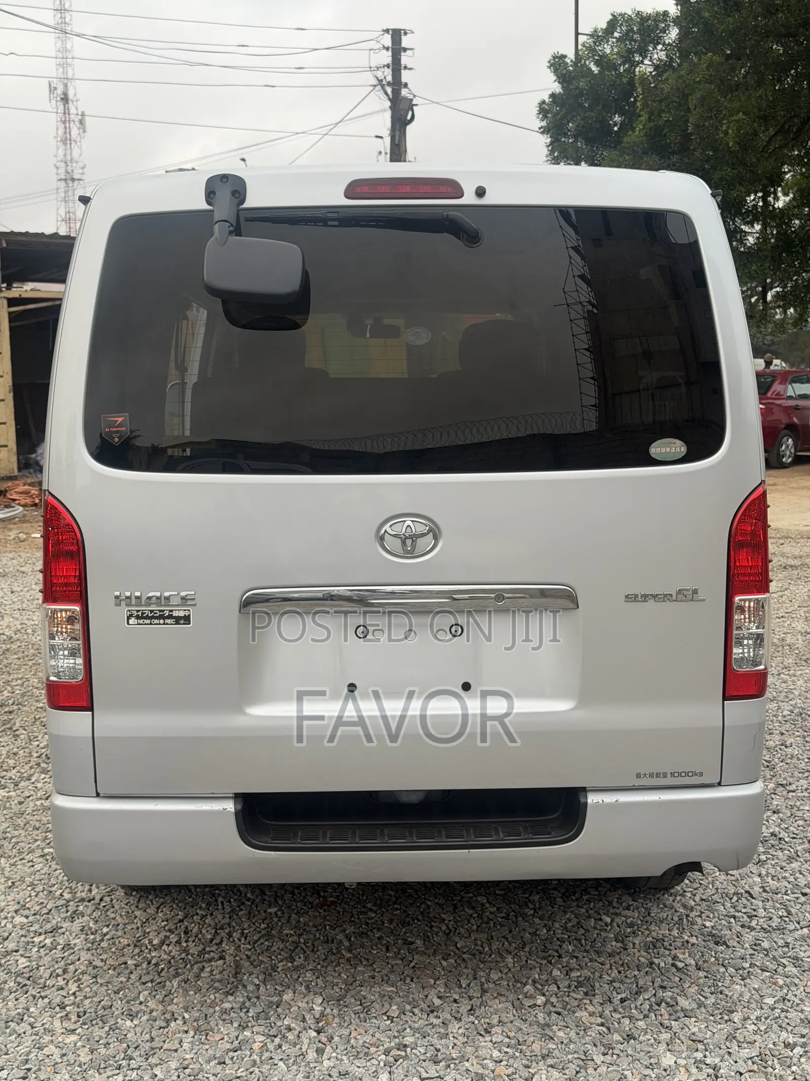 Toyota HiAce 2014 Silver