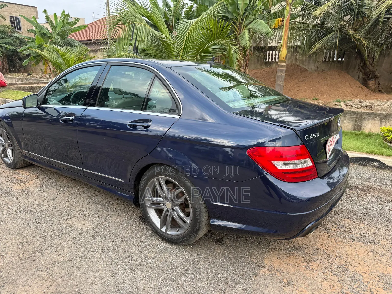 Mercedes-Benz C250 2014 Blue