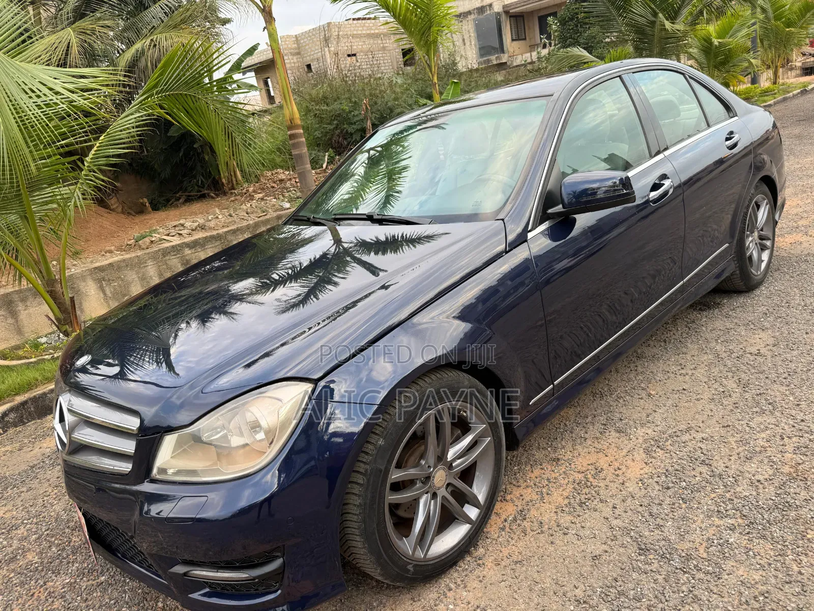 Mercedes-Benz C250 2014 Blue