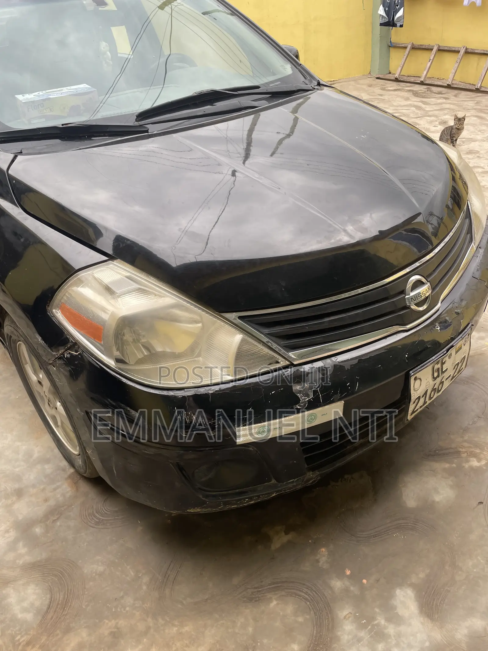 Nissan Versa 2011 Black