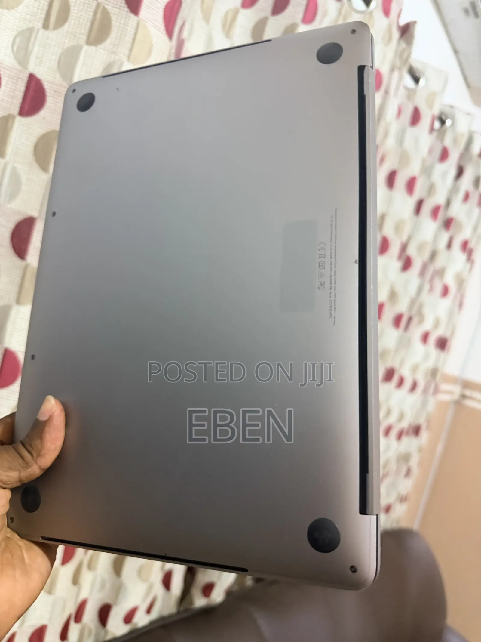 Laptop Apple MacBook Pro 2018 16GB Intel Core i7 SSD 512GB