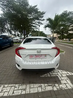 Honda Civic 2016 White