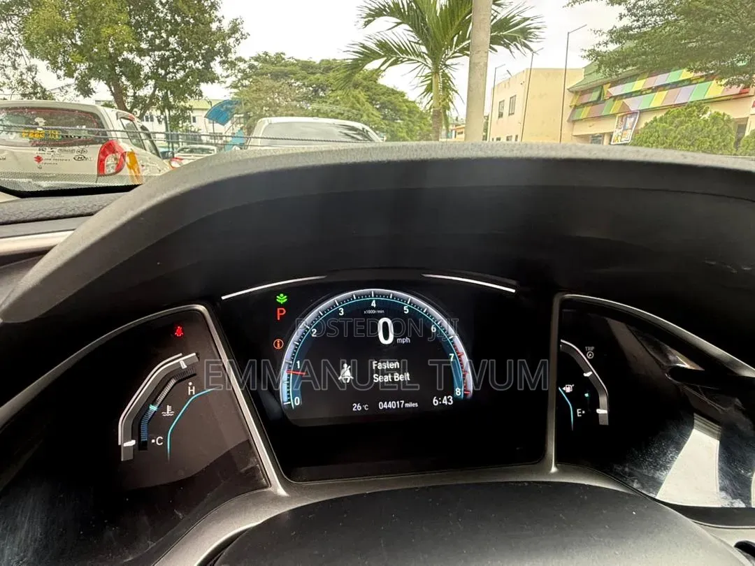 Honda Civic 2016 White