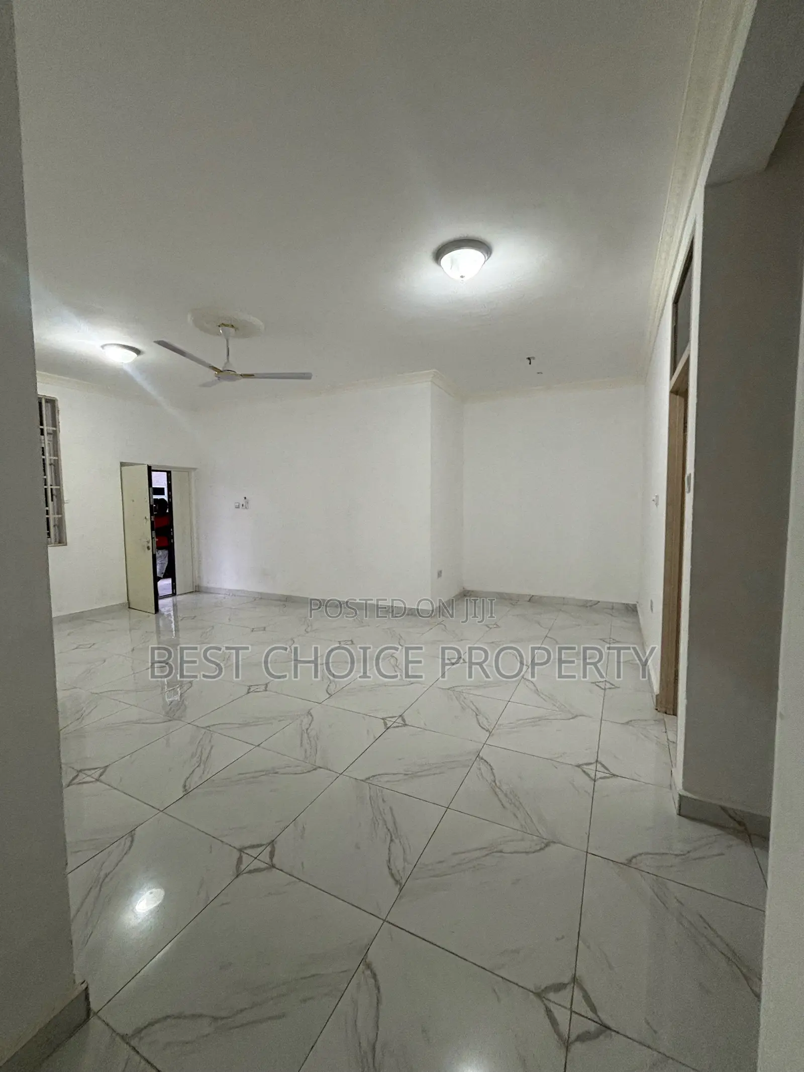 2bdrm Apartment in Nanakrom, School Junction for rent