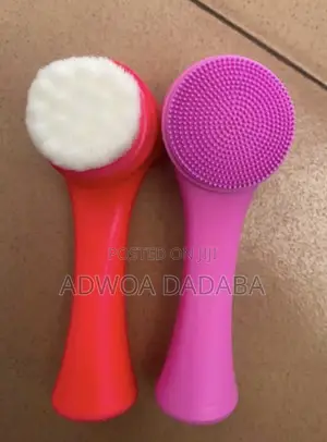 2 in 1 Facial Cleasing Brush