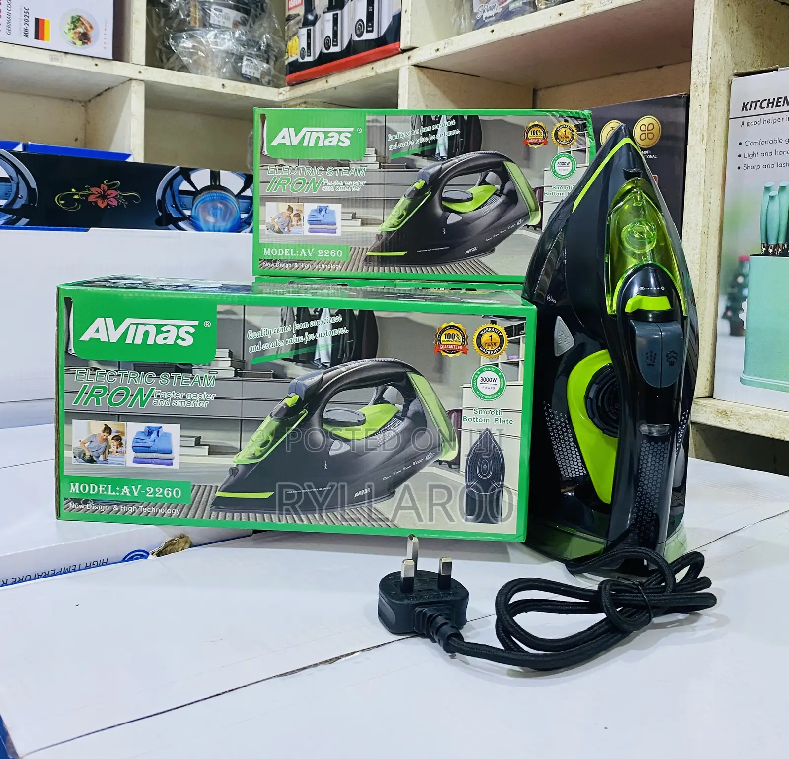 Avinas Steam Iron