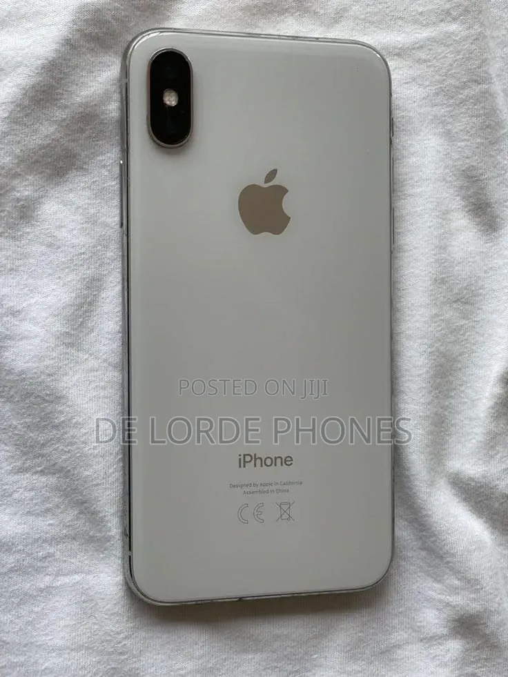 Apple iPhone X 64 GB White