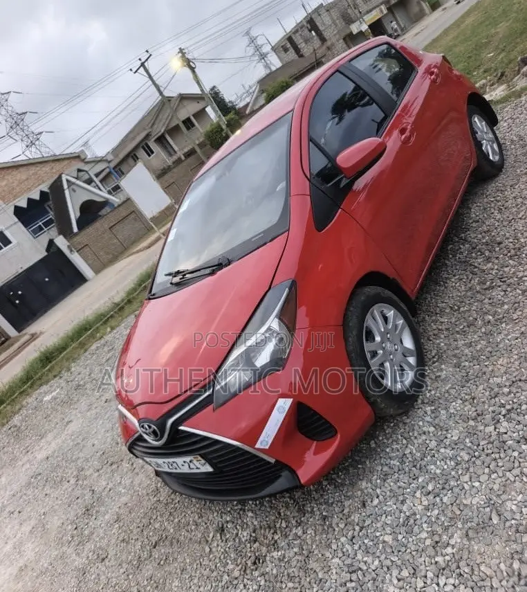 Toyota Yaris 2016 Red
