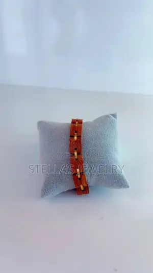 Quality Wood Bracelet 120