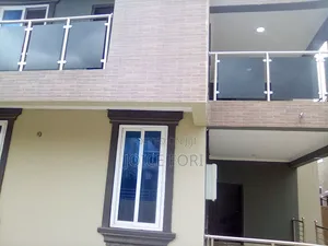 4bdrm House in Coca Cola for rent