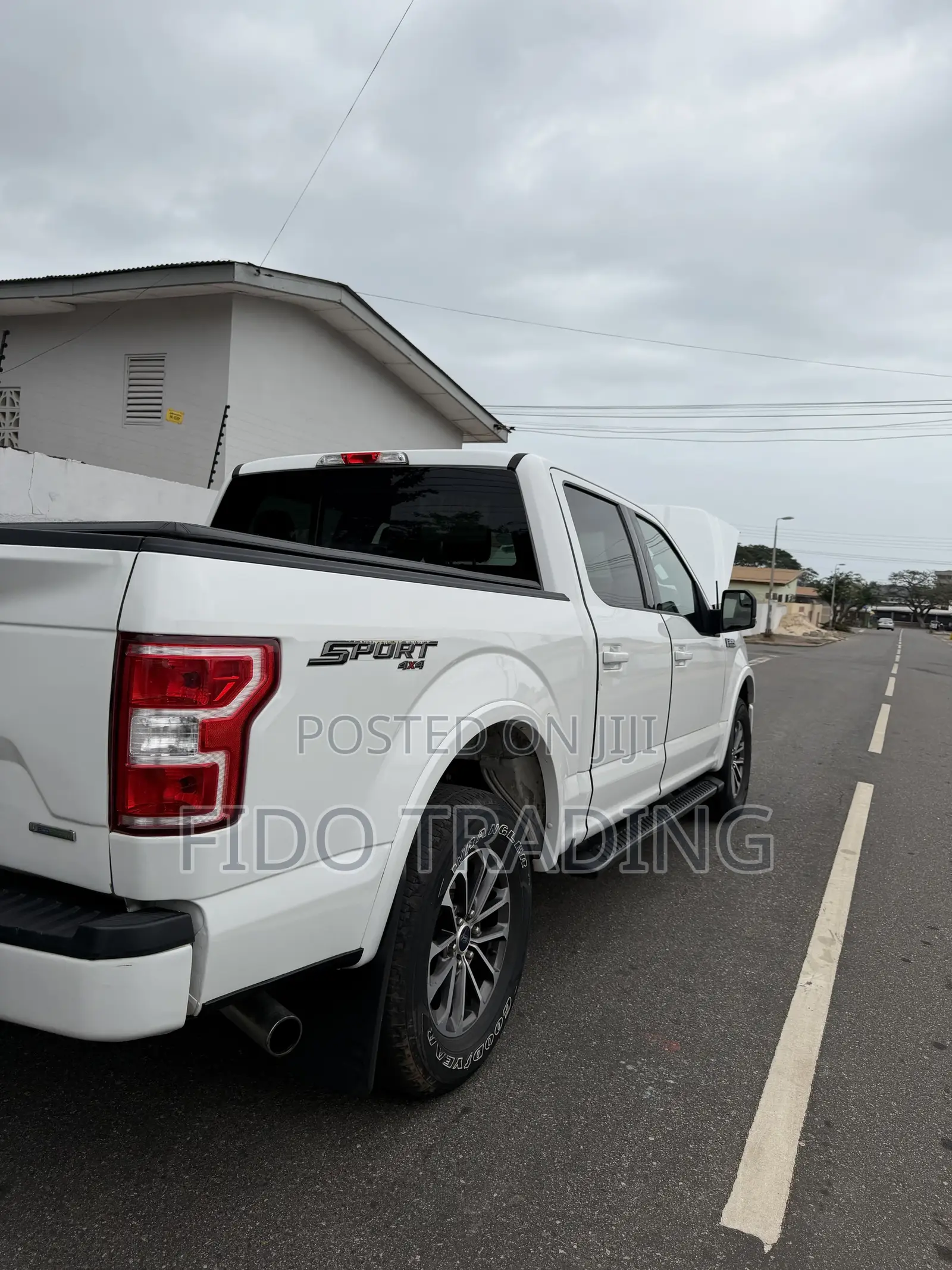 Ford F-150 XLT 4x4 Regular Cab Styleside 8 ft. box 141 in. WB 2019