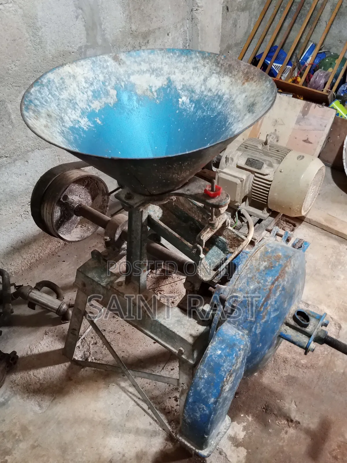 Corn Mill With Motor and All Accessories Complete