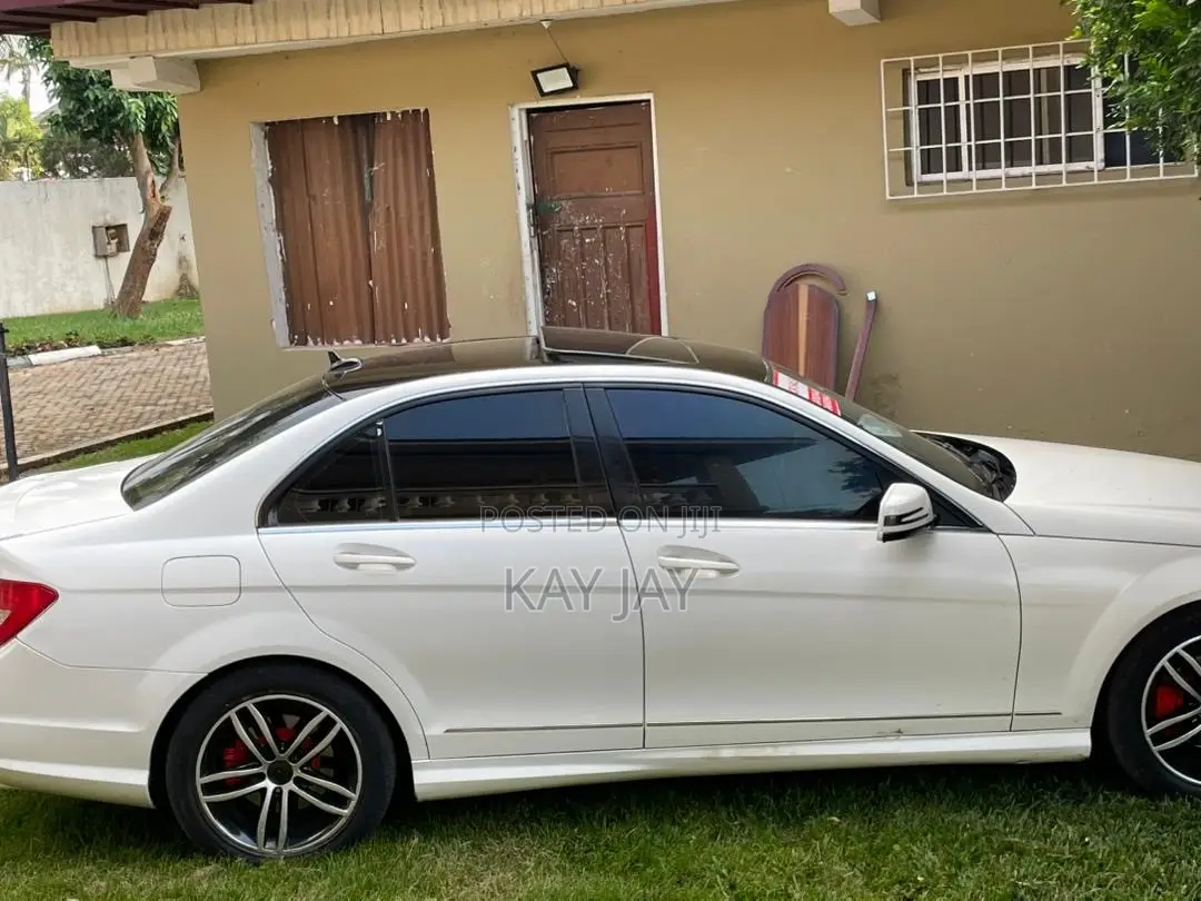 Mercedes-Benz C250 2014 White