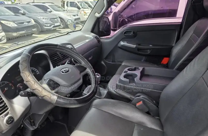 Kia Bongo III 1-Ton Double Cab 2016