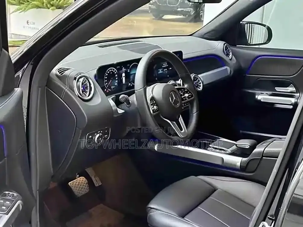 New Mercedes-Benz GLB-Class 2020 Black