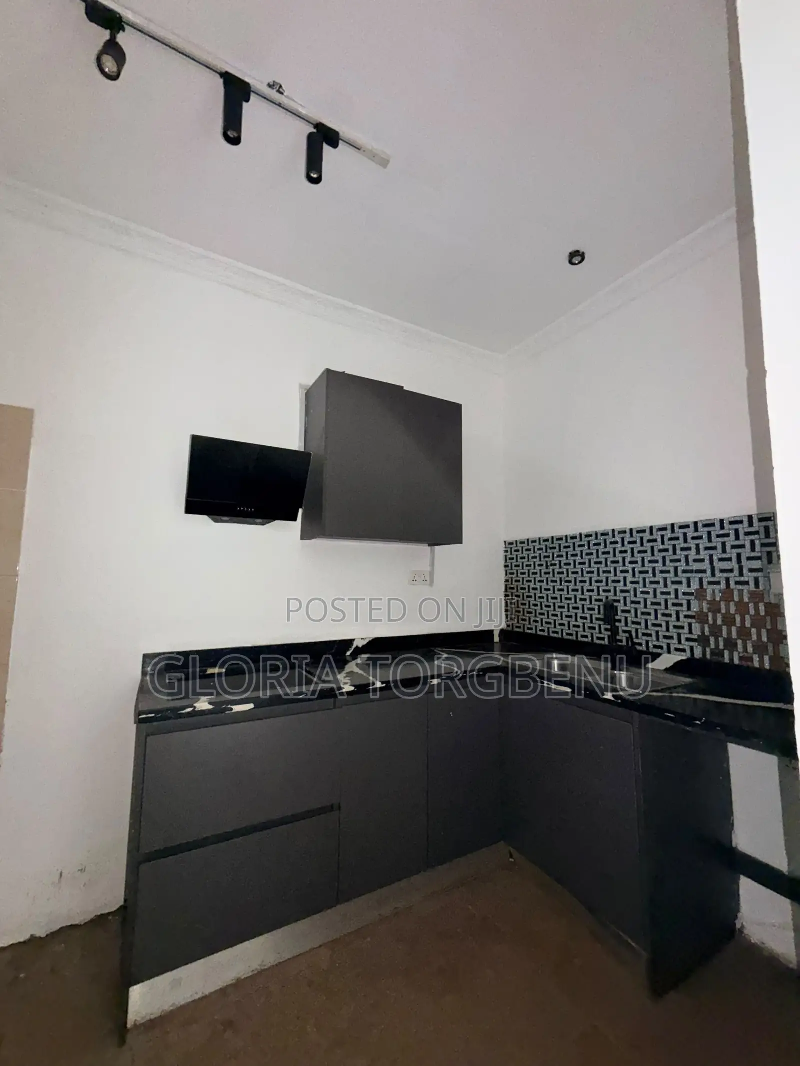 1bdrm Apartment in Adjiringanor, Adjiriganor for rent