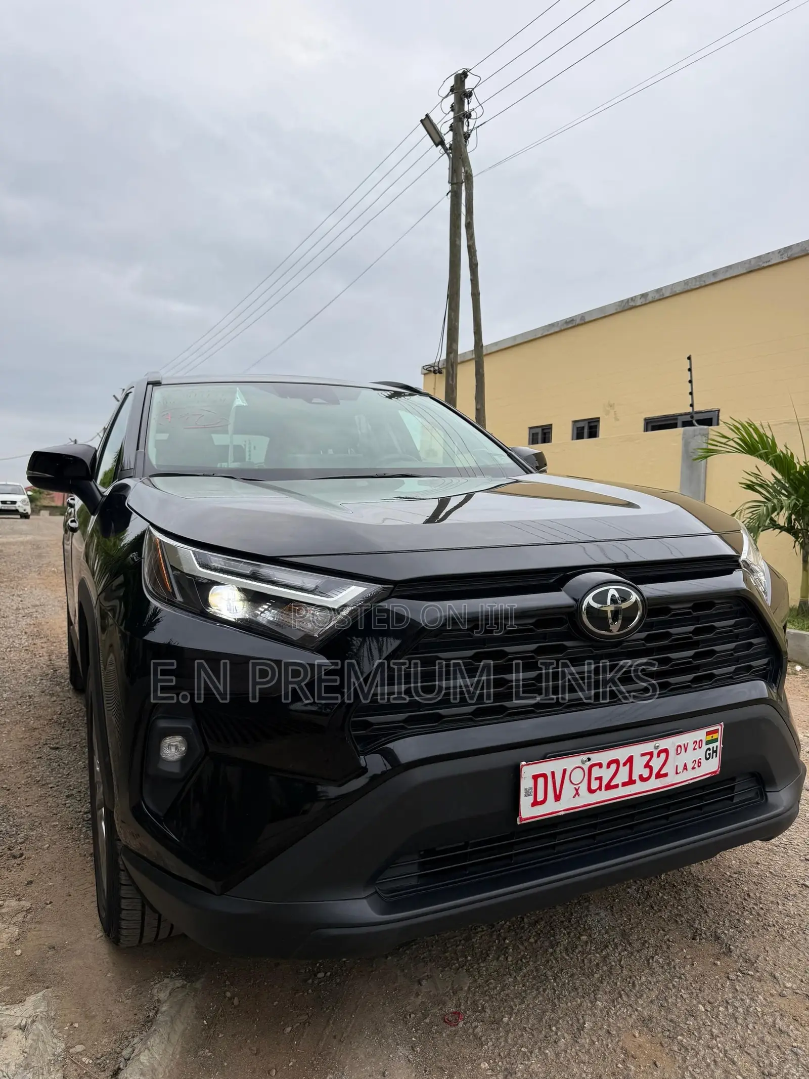 Toyota RAV4 XLE Premium AWD 2023 Black