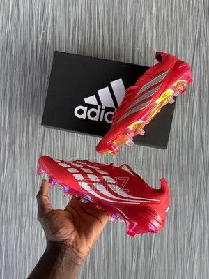 Adidas Predators Red 26 Elite FG