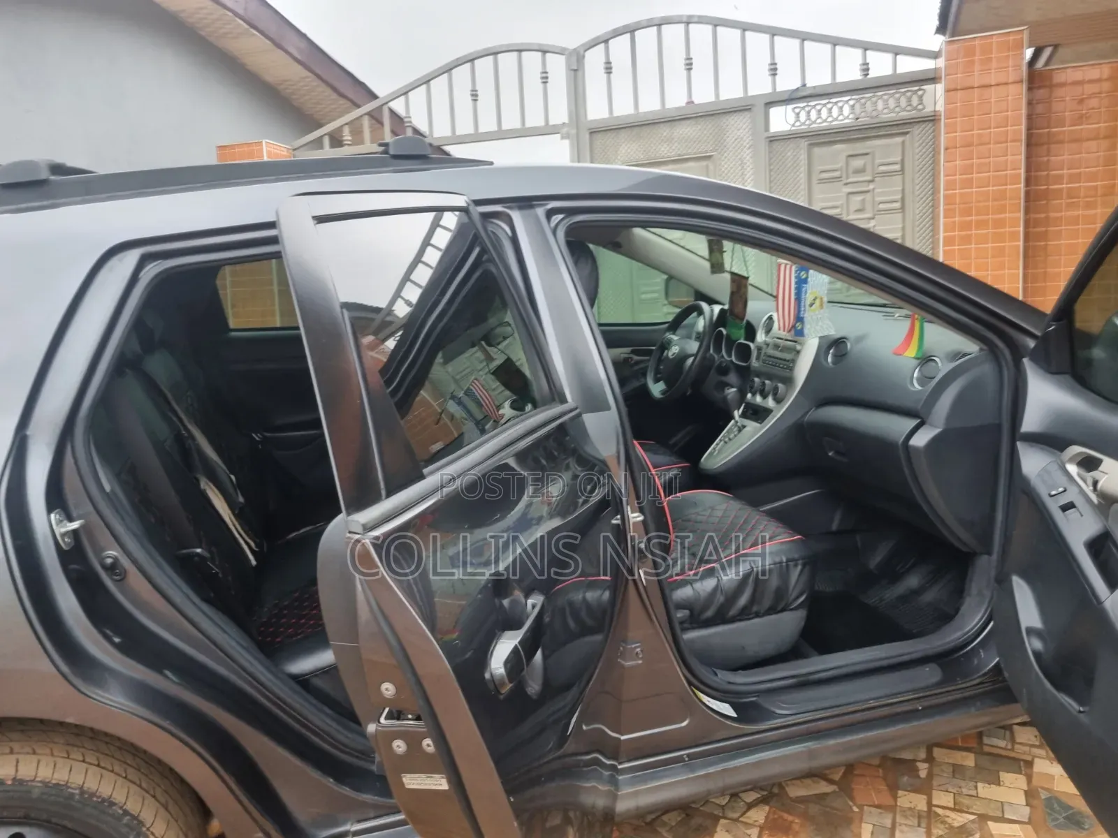 Toyota Matrix 2012 Gray