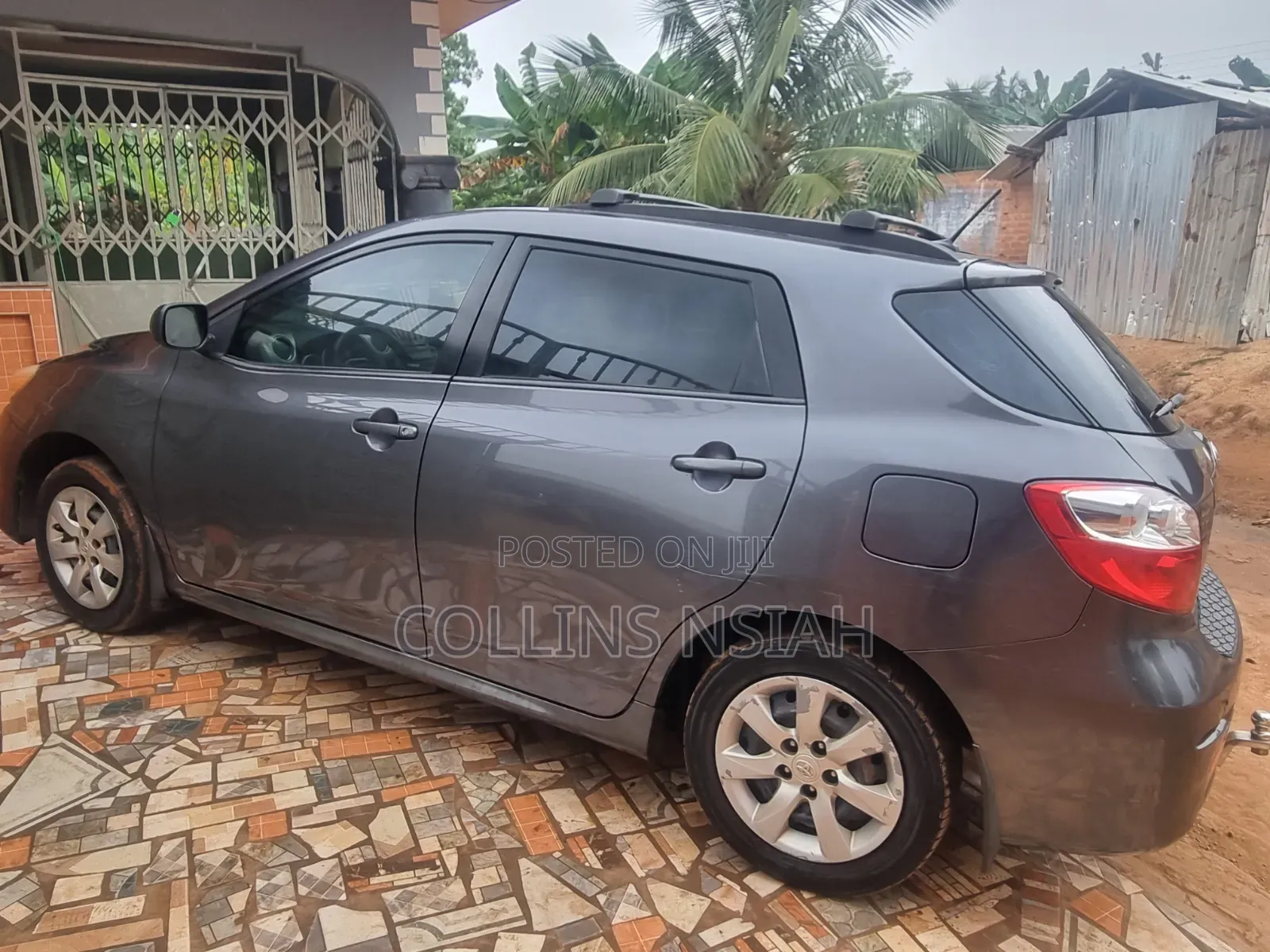 Toyota Matrix 2012 Gray