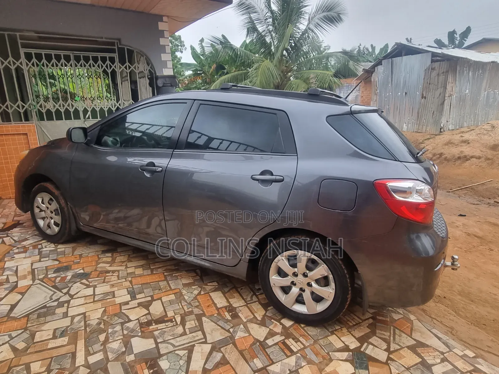 Toyota Matrix 2012 Gray