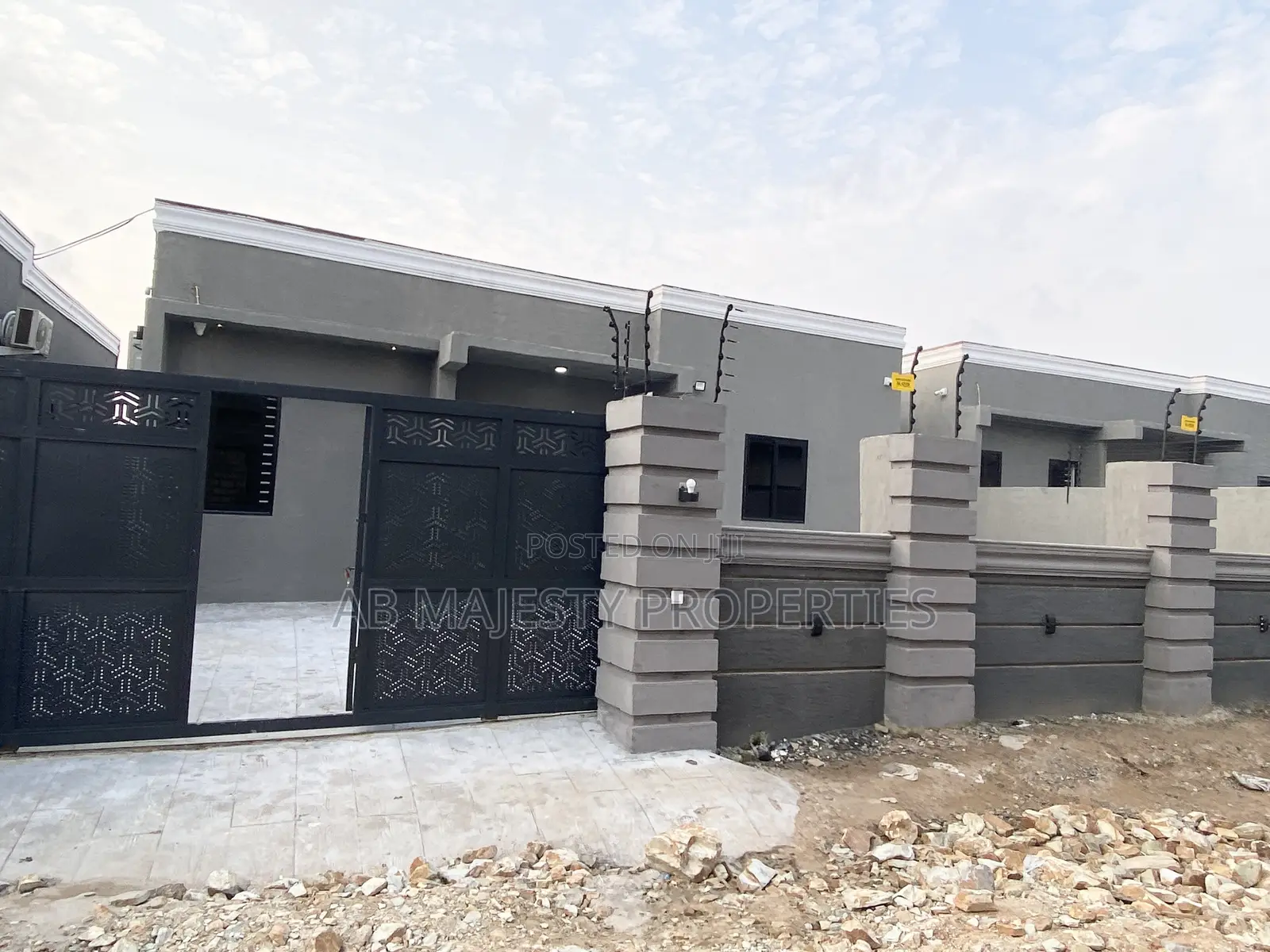 3bdrm House in Ab Majesty, Accra Metropolitan for sale