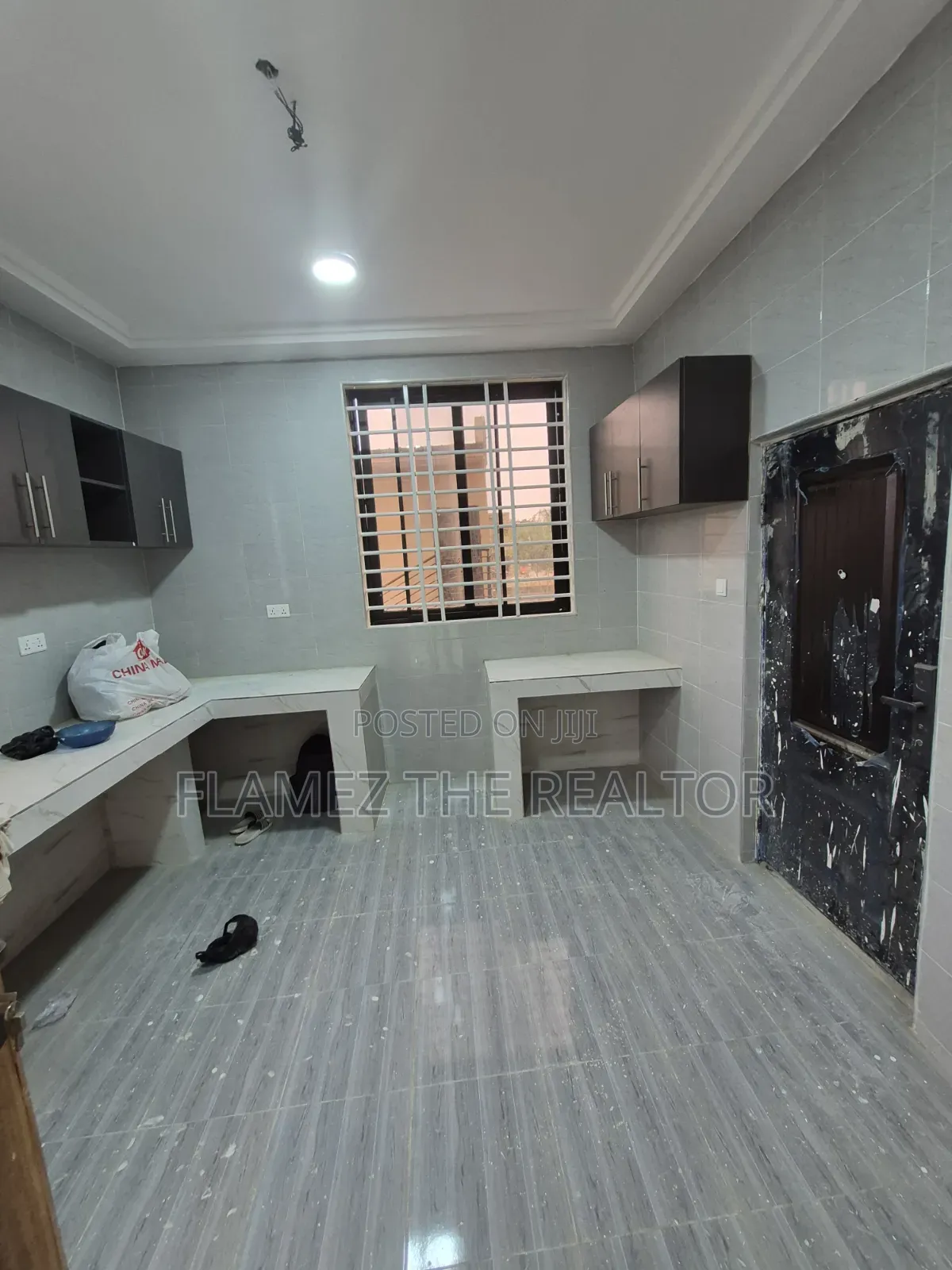 2bdrm Apartment in Damas 2, Amasaman for rent