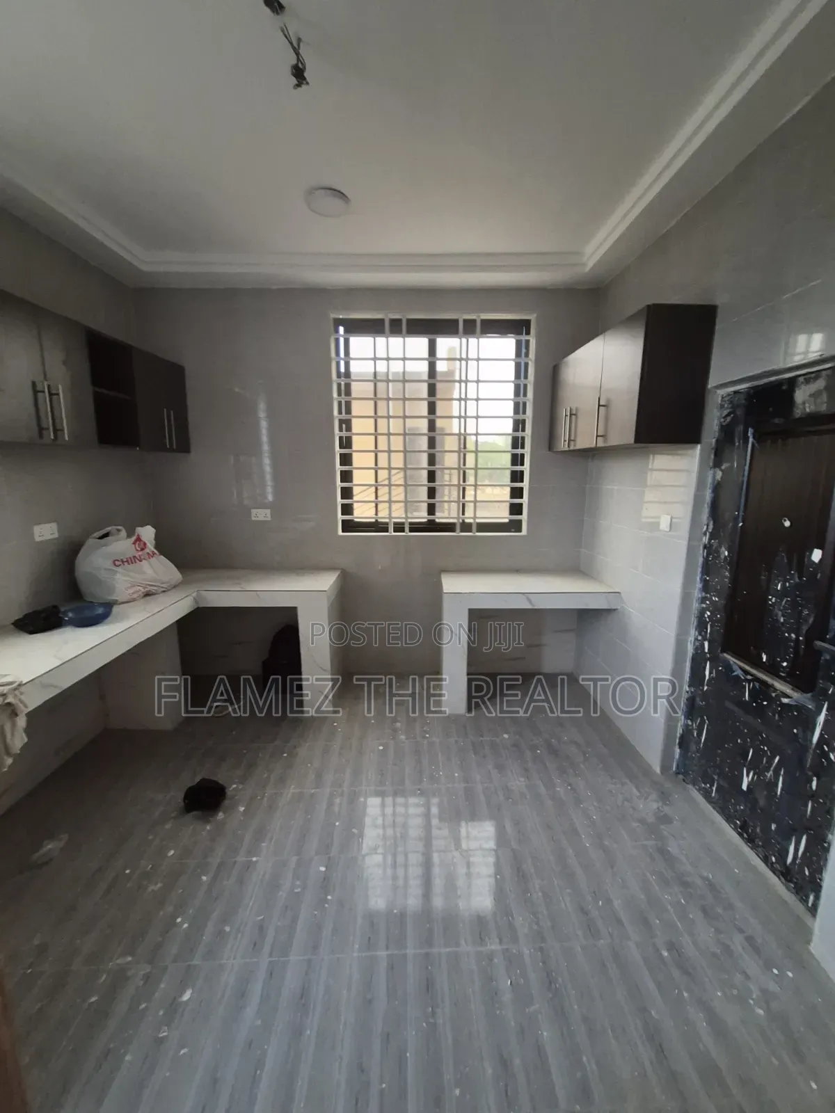 2bdrm Apartment in Damas 2, Amasaman for rent