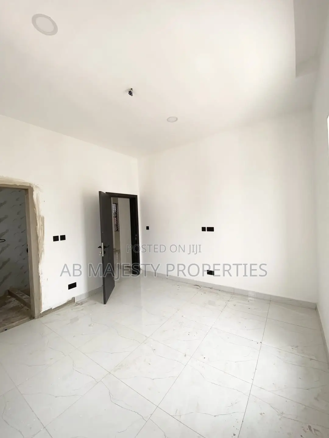 4bdrm House in Accra Metropolitan for sale