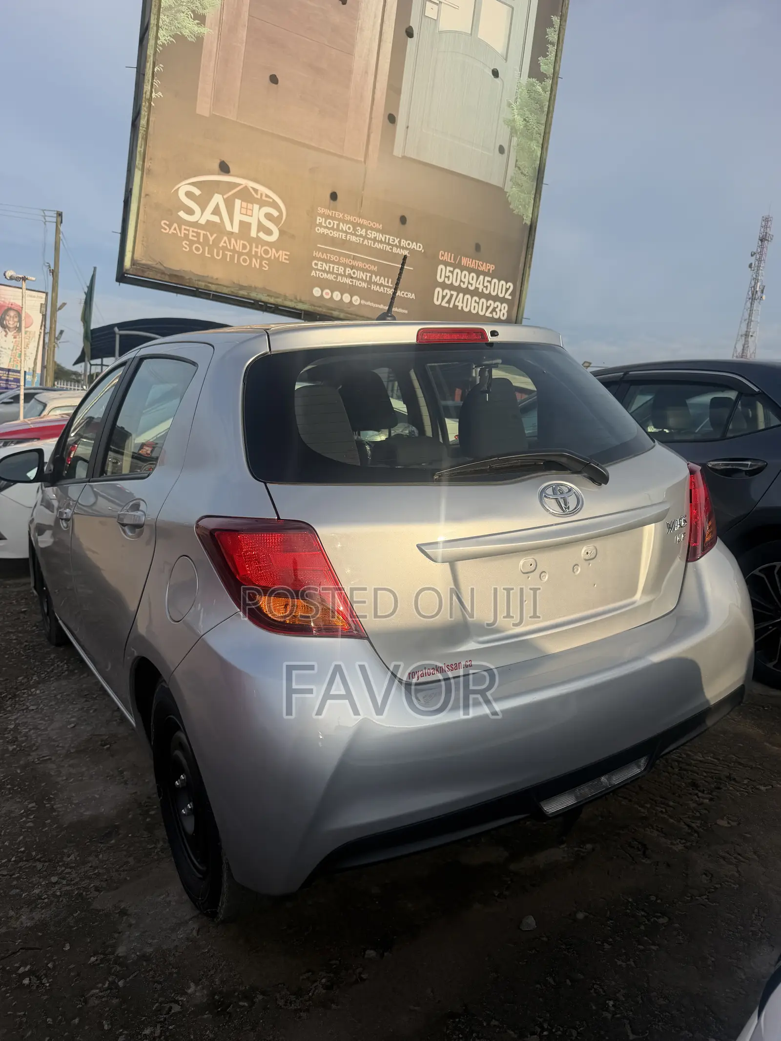 Toyota Yaris 2015 Silver
