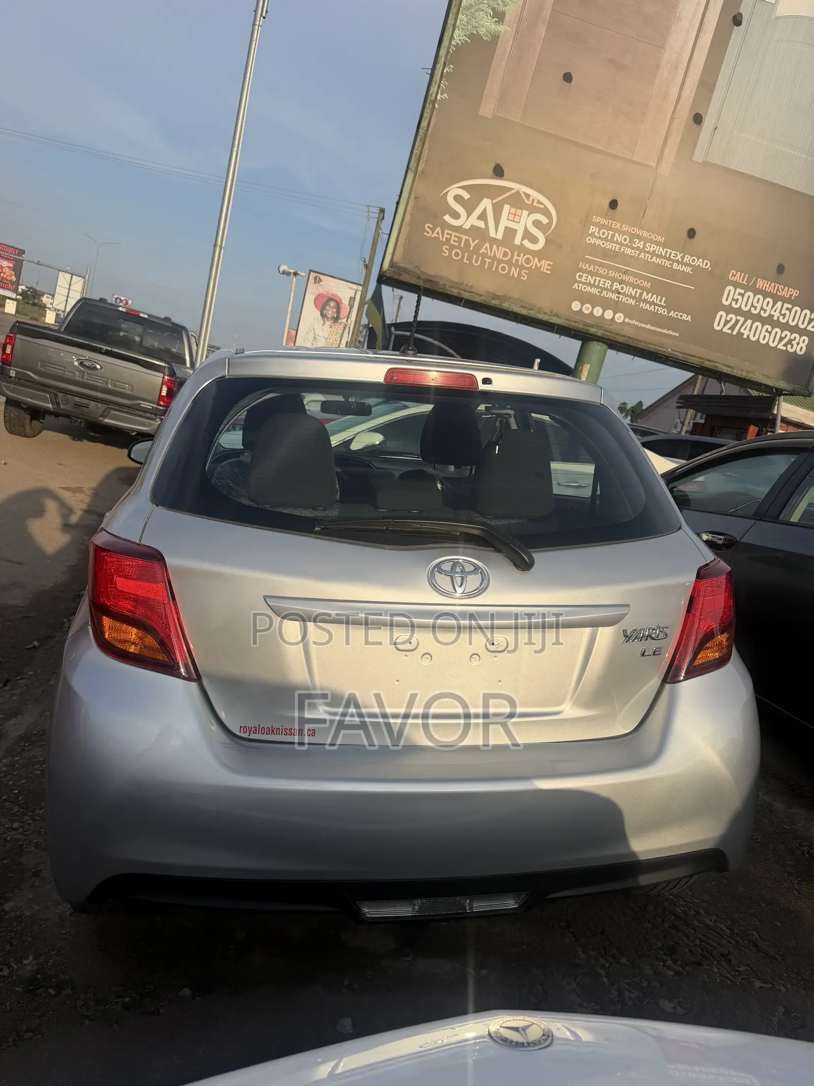 Toyota Yaris 2015 Silver