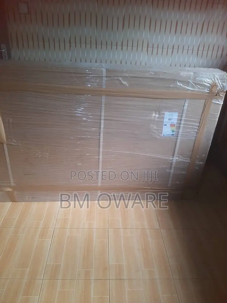 Samsung Smart TV Crystal 75” UHD 4K 2024model