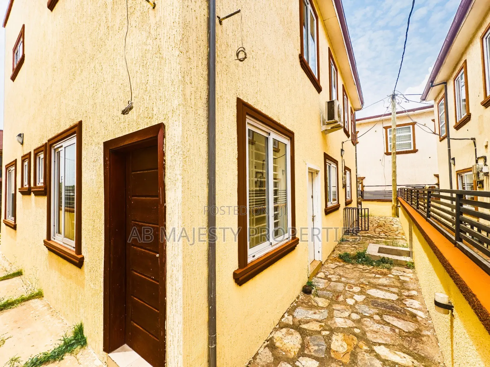 3bdrm House in Ab Majesty, Accra Metropolitan for sale