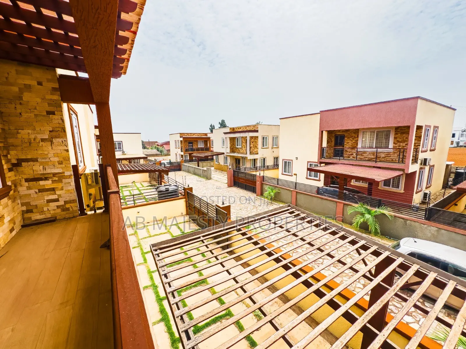 3bdrm House in Ab Majesty, Accra Metropolitan for sale