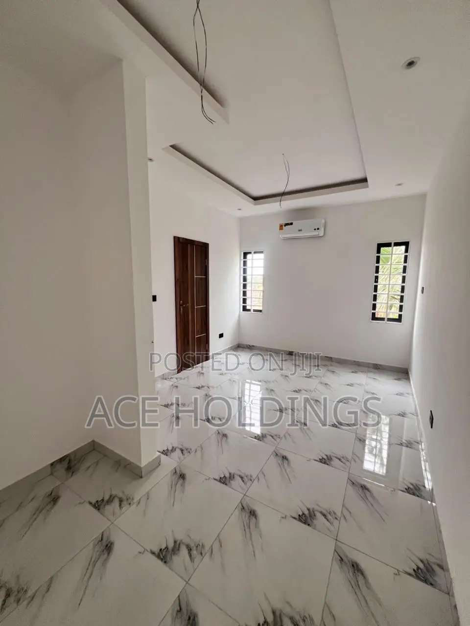 3bdrm Townhouse/Terrace in Ogbojo, East Legon for sale