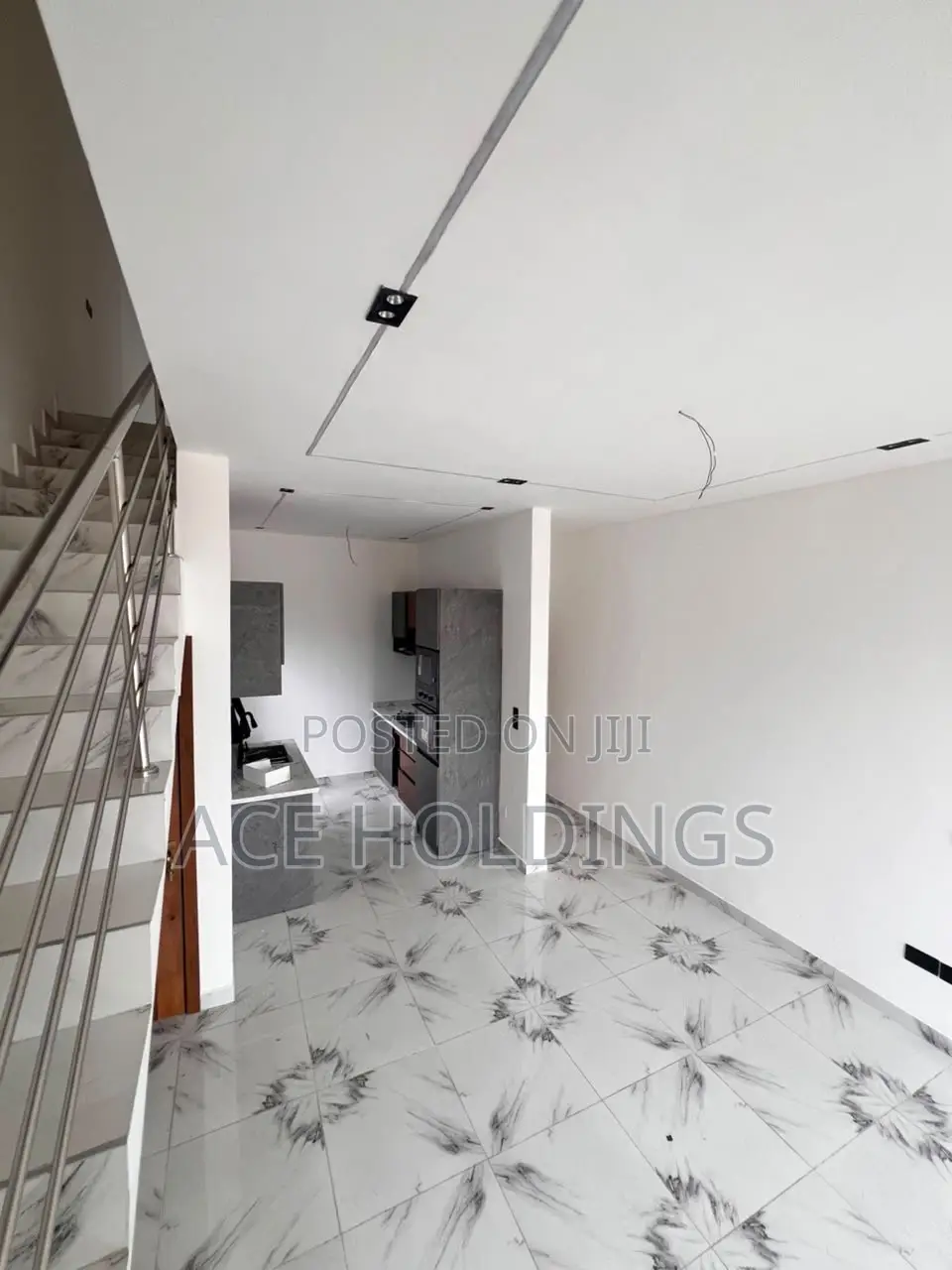 3bdrm Townhouse/Terrace in Ogbojo, East Legon for sale