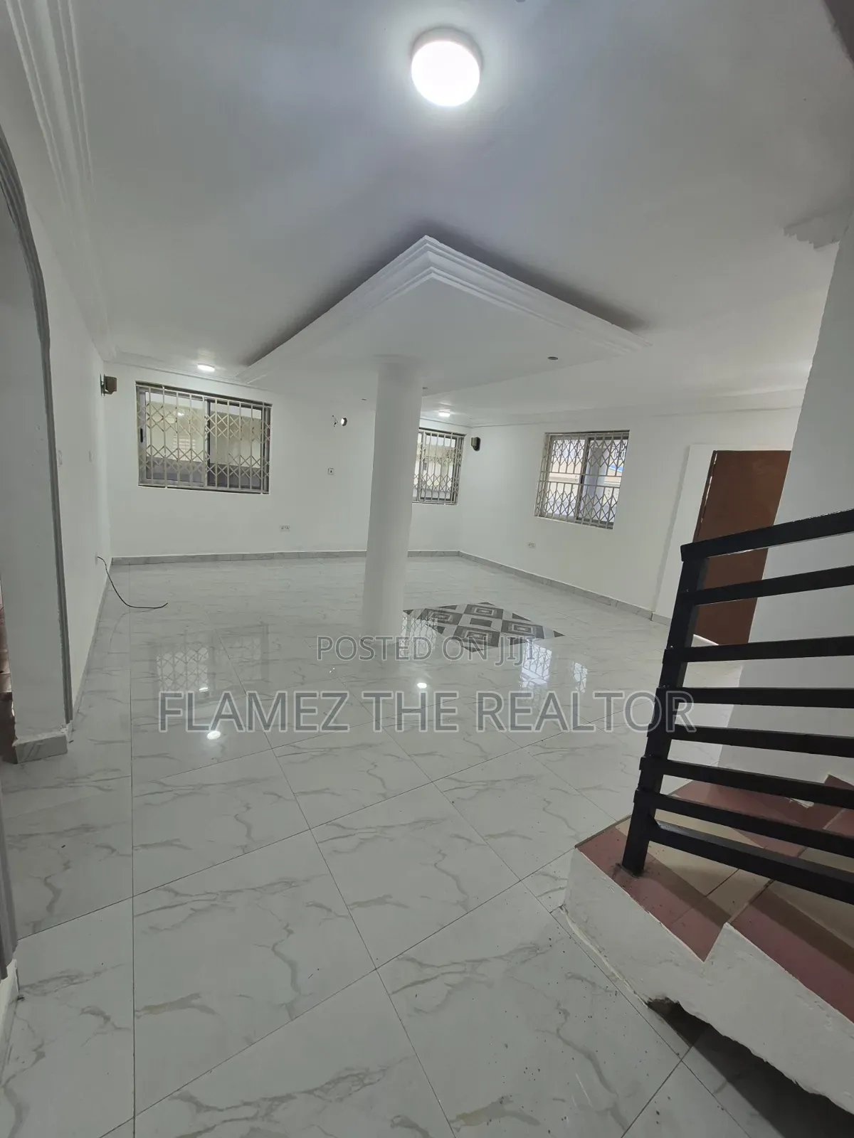 5bdrm House in Stadium Junction, Amasaman for rent