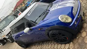 Mini Cooper 2005 Blue