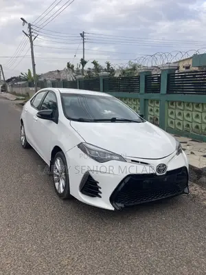Toyota Corolla LE Eco Plus 4dr Sedan (1.8L 4cyl CVT) 2016 White