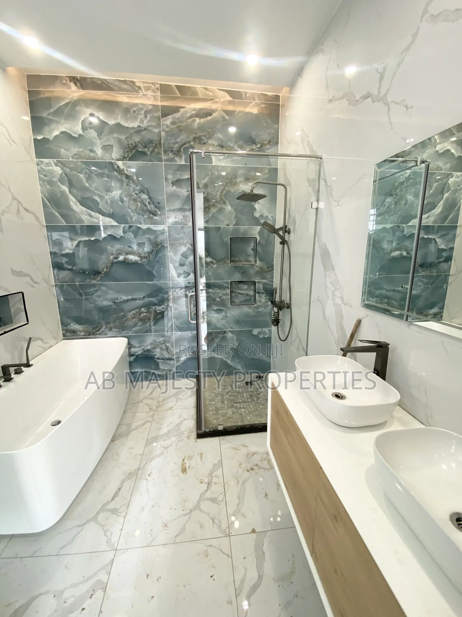4bdrm House in Ab Majesty, Accra Metropolitan for sale