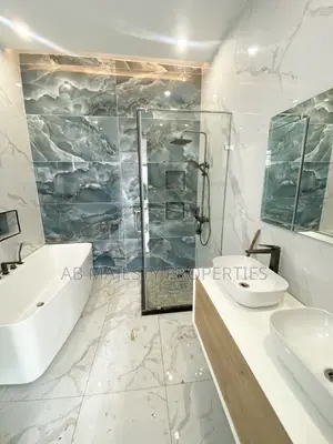 4bdrm House in Ab Majesty, Accra Metropolitan for sale