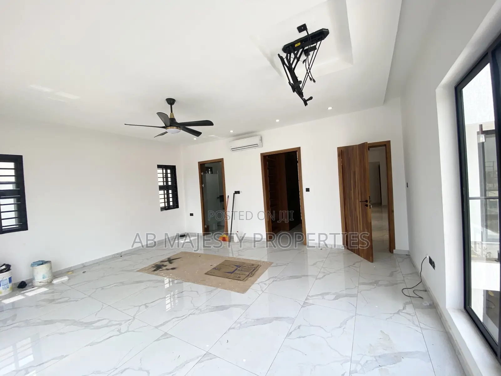 4bdrm House in Ab Majesty, Accra Metropolitan for sale