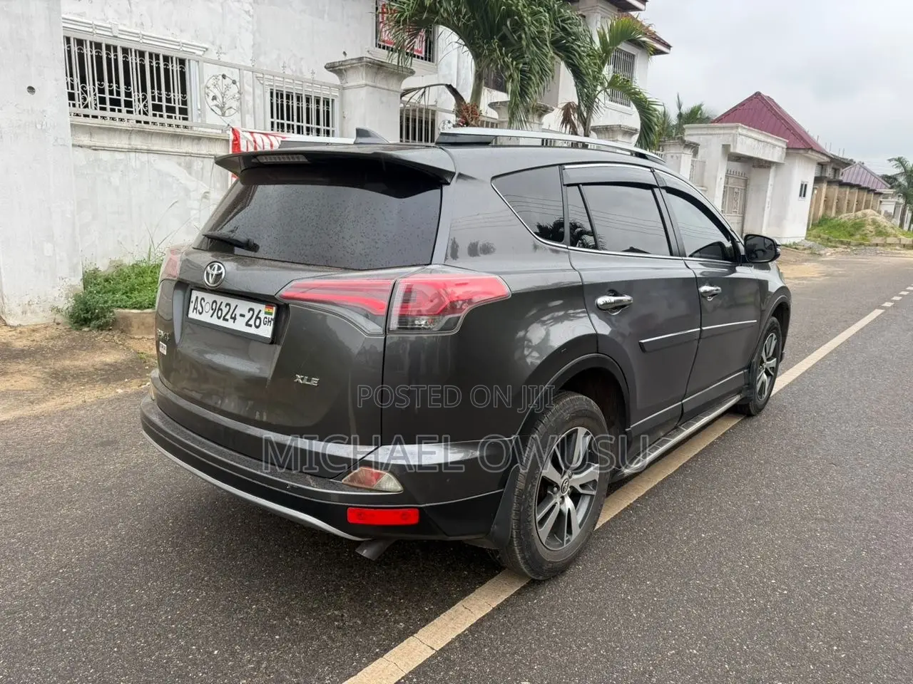 Toyota RAV4 2017 Gray